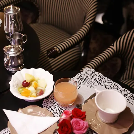 Hotel Odeon Saint-germain 4*