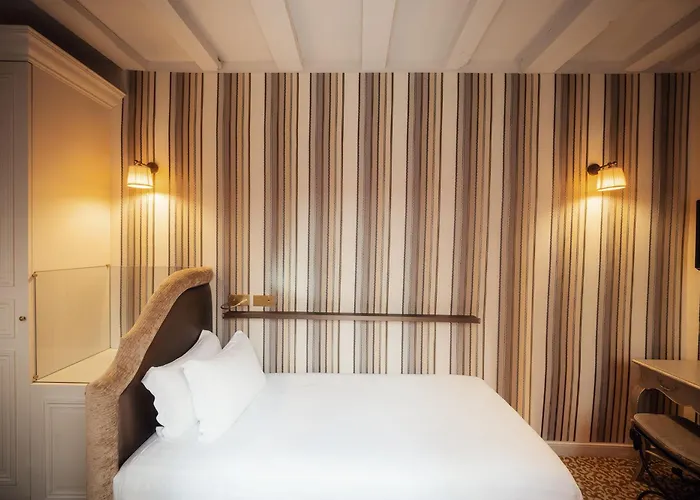 Odeon Saint-germain 4*